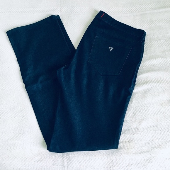 Guess Denim - 🎉HP🎉  Guess low rise jean - size 31
